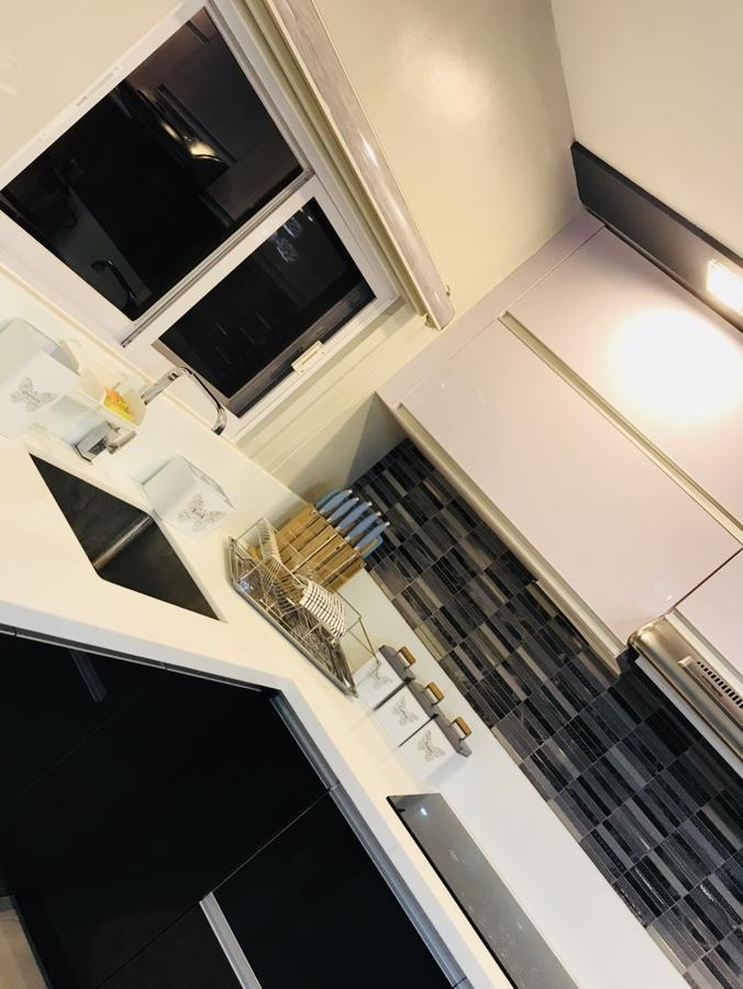 אנגלס Hillary Timog Park Homes מראה חיצוני תמונה