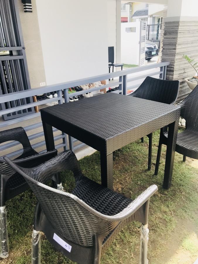 אנגלס Hillary Timog Park Homes מראה חיצוני תמונה