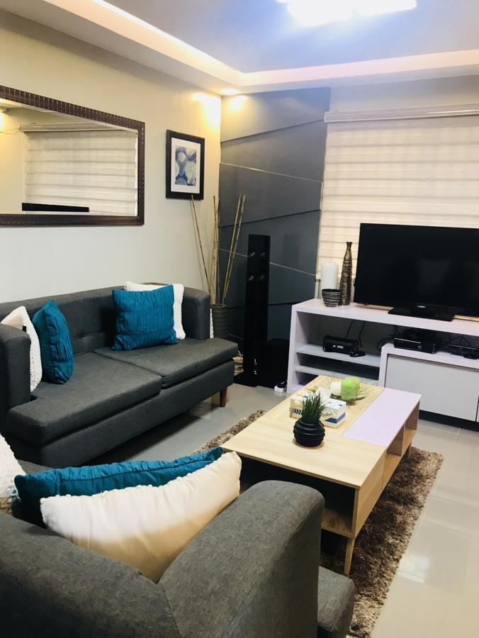 אנגלס Hillary Timog Park Homes מראה חיצוני תמונה