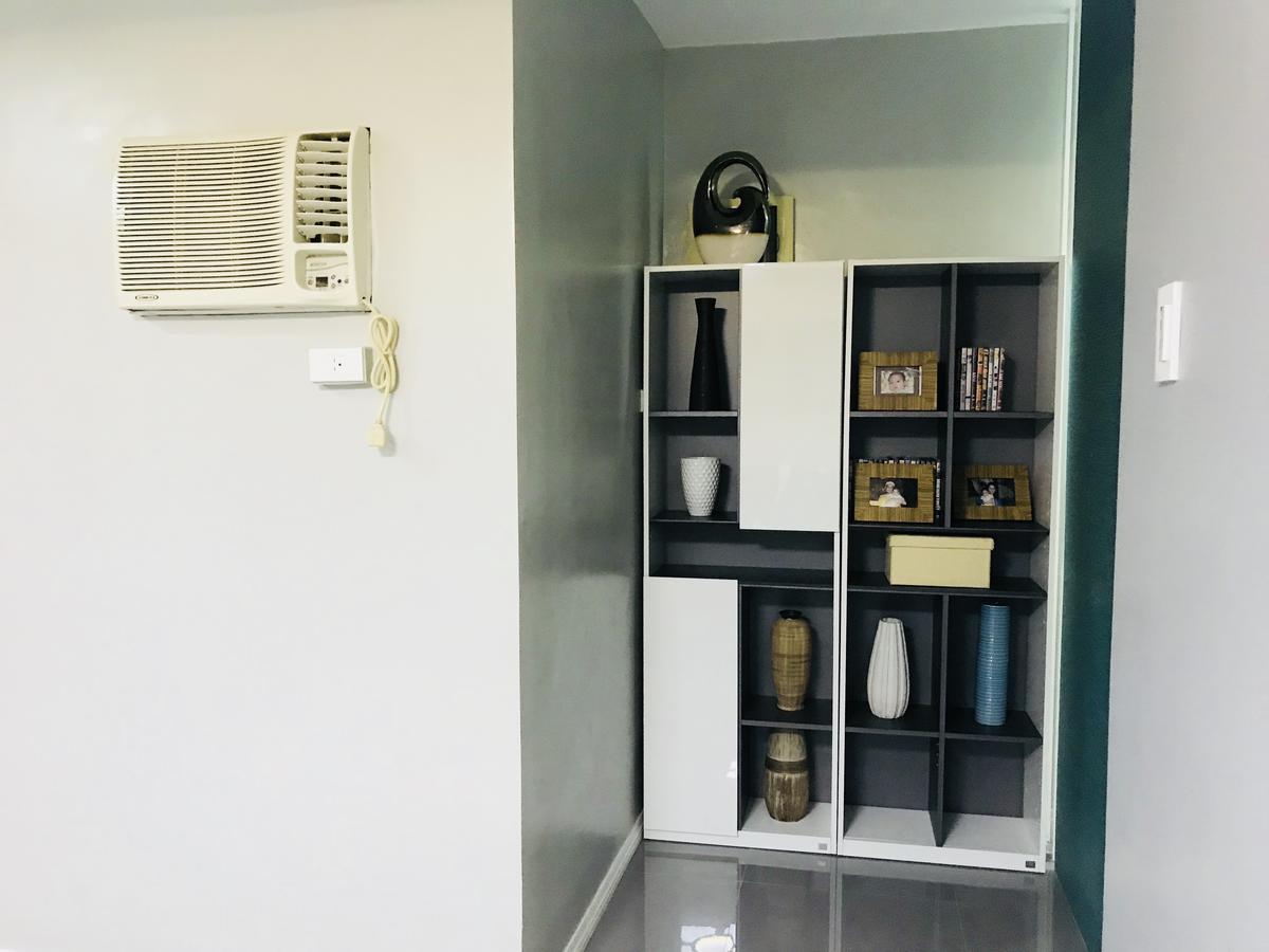 אנגלס Hillary Timog Park Homes מראה חיצוני תמונה